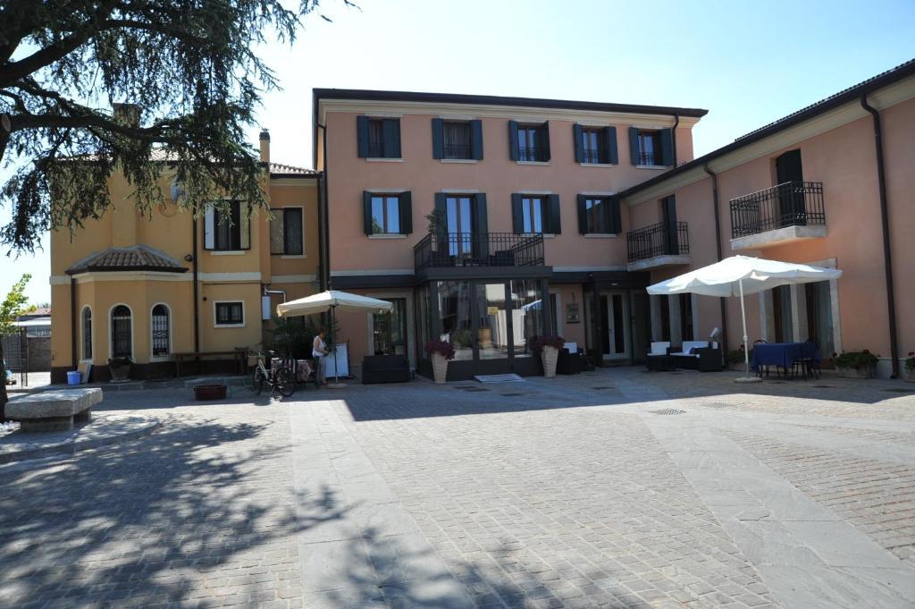 Albergo Minuetto Adria Exterior foto